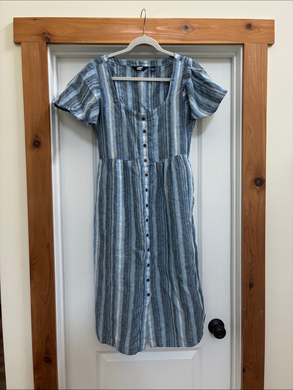 Lands' End Striped 100% linen Midi Dress size xs but fits like a small